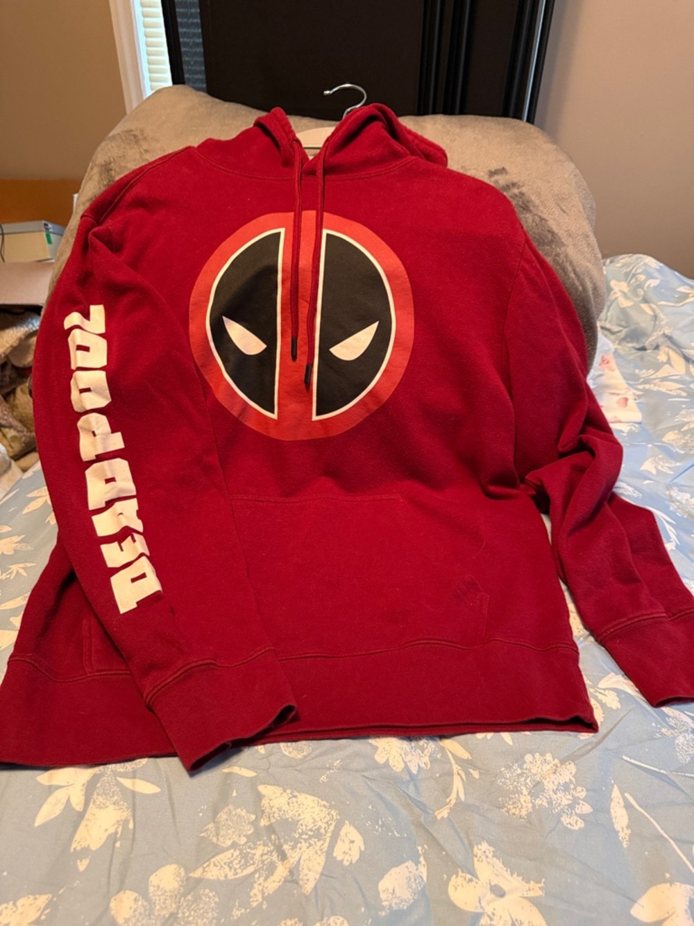 Marvel Deadpool Red Pullover Hoodie